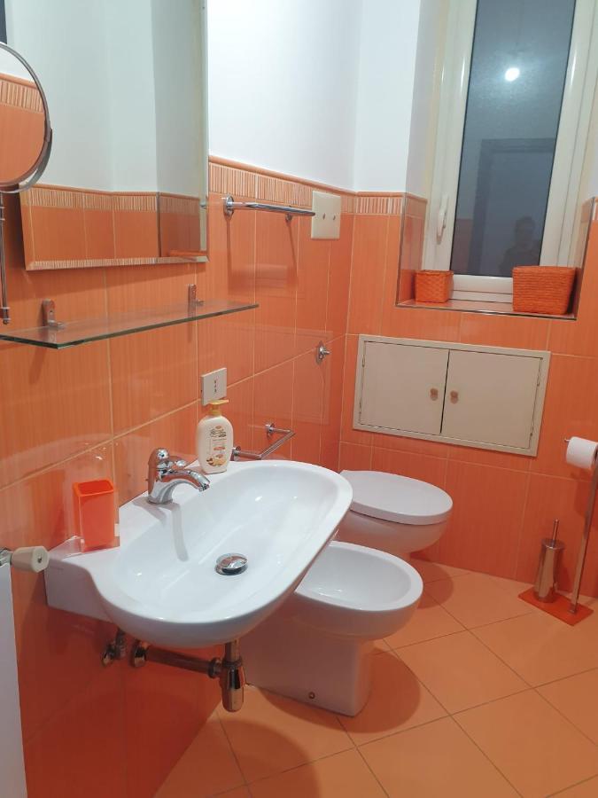 Apartamento A Casa Tua Palermo Exterior foto